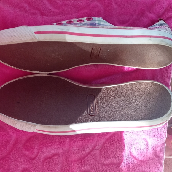 COACH PASTEL SNEAKERS - Picture 6 of 8